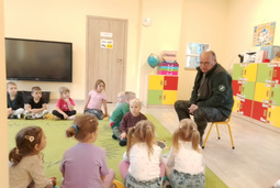 Dzień Drzewa - spotkanie z panem leśniczym. 